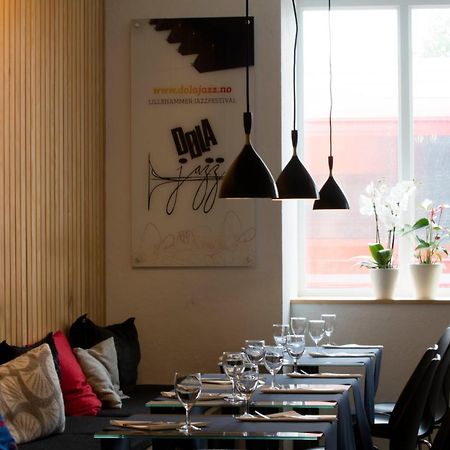 Lillehammer Stasjonen Hostel Экстерьер фото